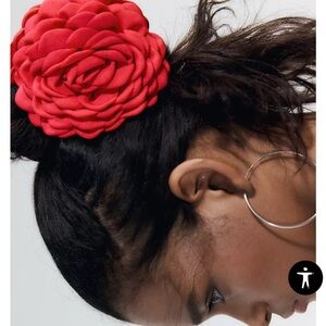 Zara Red Floral Hair Clip
